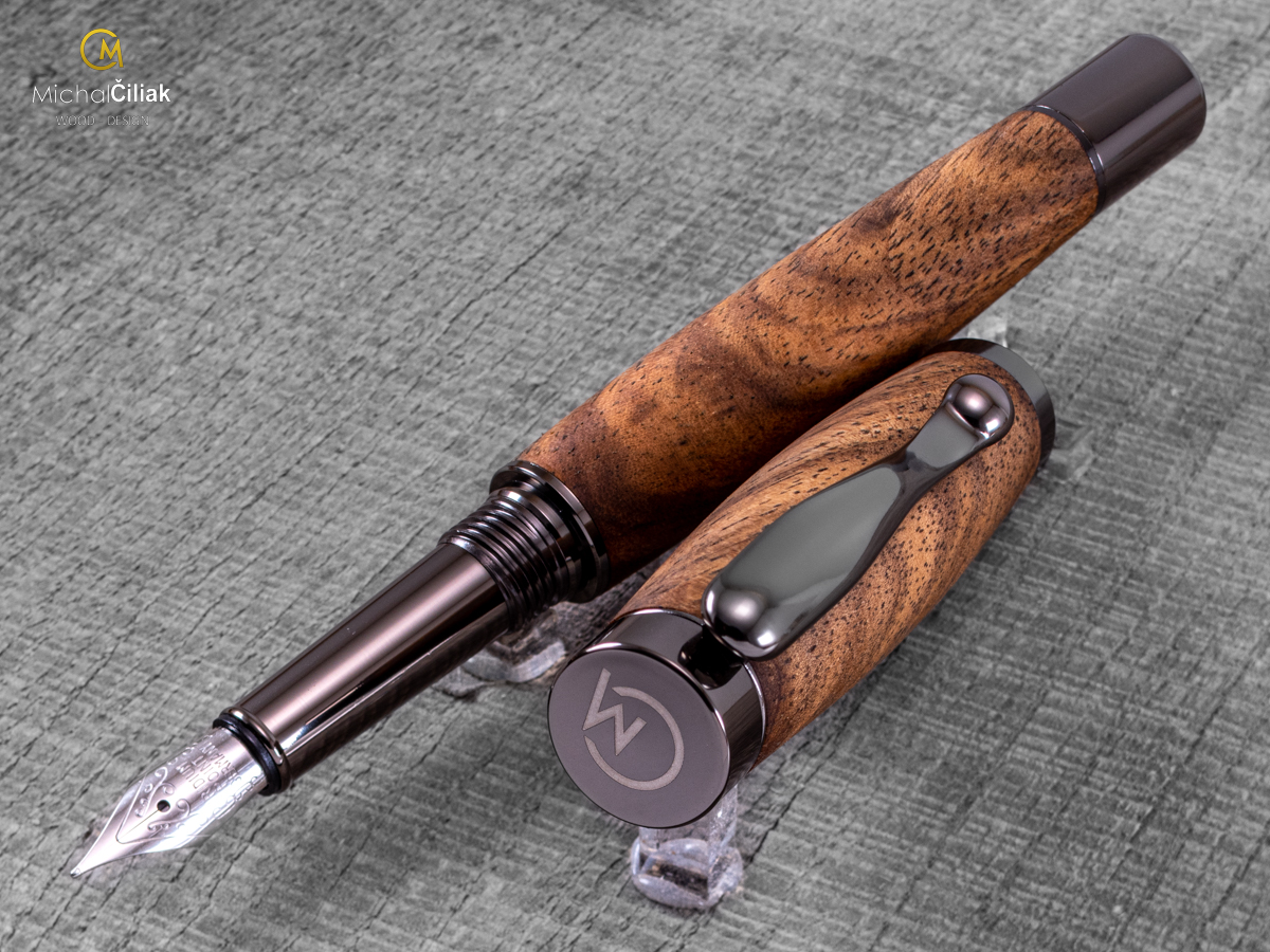 Pero Královský ořech, Elegant